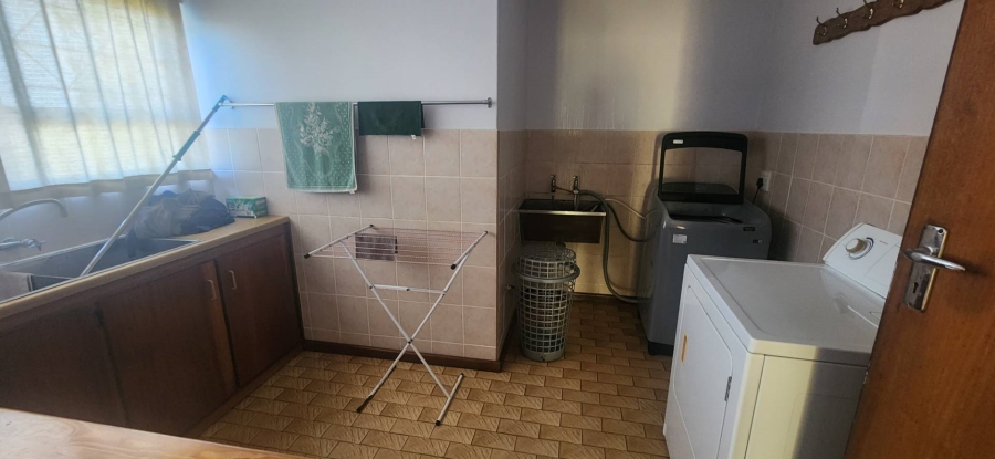 3 Bedroom Property for Sale in Albertinia Western Cape